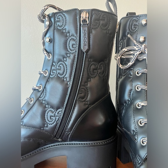 AUTHENTIC GUCCI BLACK QUILTED LACE UP LEATHER GG LOGO COMBAT BOOTS SZ 39/US 9 - Picture 12 of 15